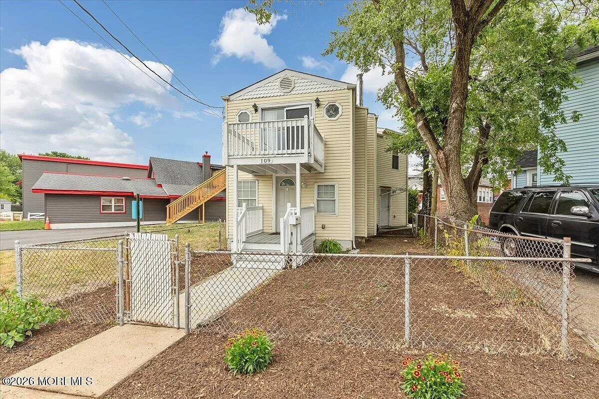 2 bed, 1.5 bath, 1152 sqft, $2,900 — Photo 4