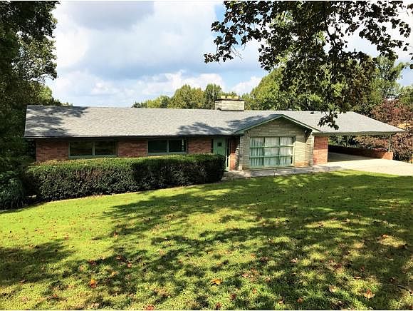 1st image of 4028 Skyland Dr