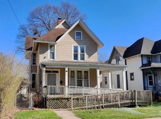 975 Grant Ave #2, Rockford, IL