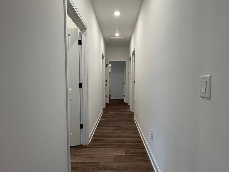 11 Beech St NE — Photo 11