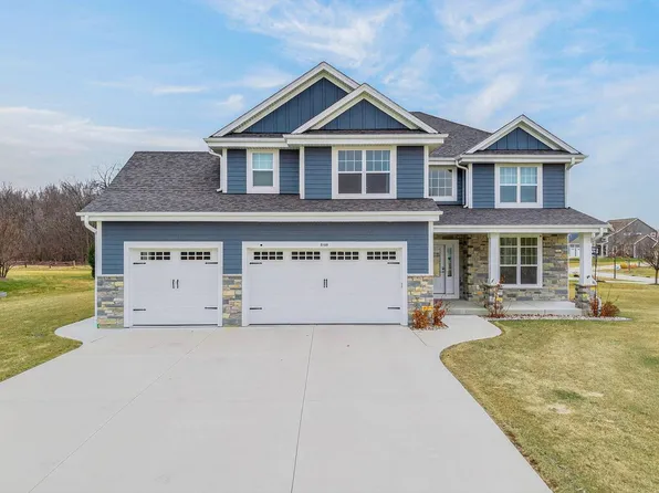 3128 West Hidden Oaks DRIVE, Franklin, WI 53132