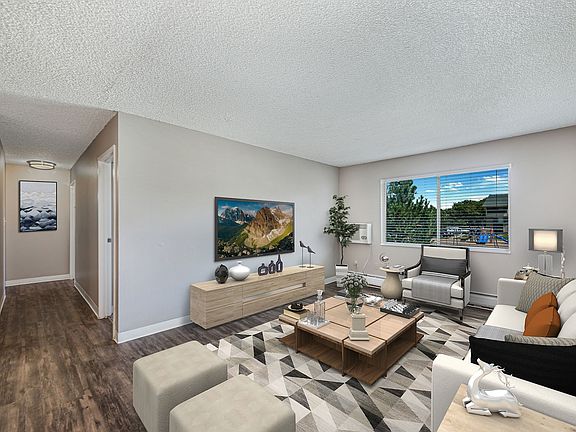 Pleasant Living Room