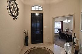 5th image of 6809 San Fernando Dr #1