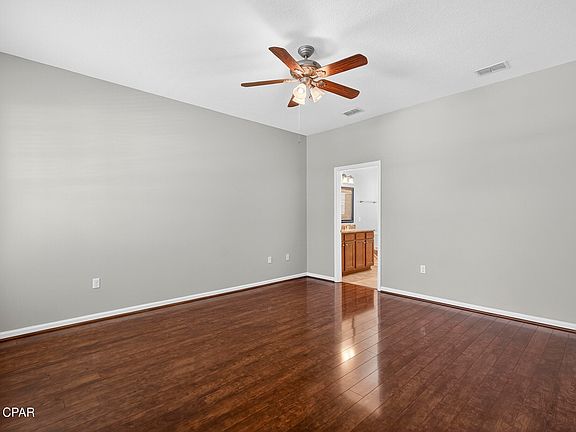 5th image of 300 Sand Oak Blvd