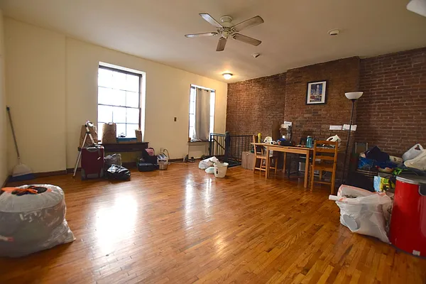 Rented by Guidance Realty Corp. | media 8