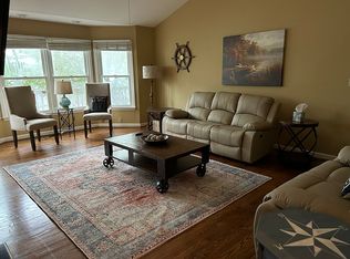 116 Pucketts Cove Rd, Greenwood, SC 29649