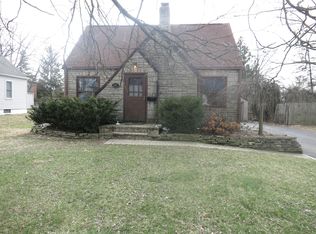 693 Garden Rd, Columbus, OH 43214