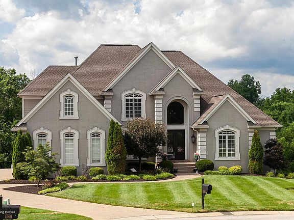 2900 Doe Ridge Ct-2