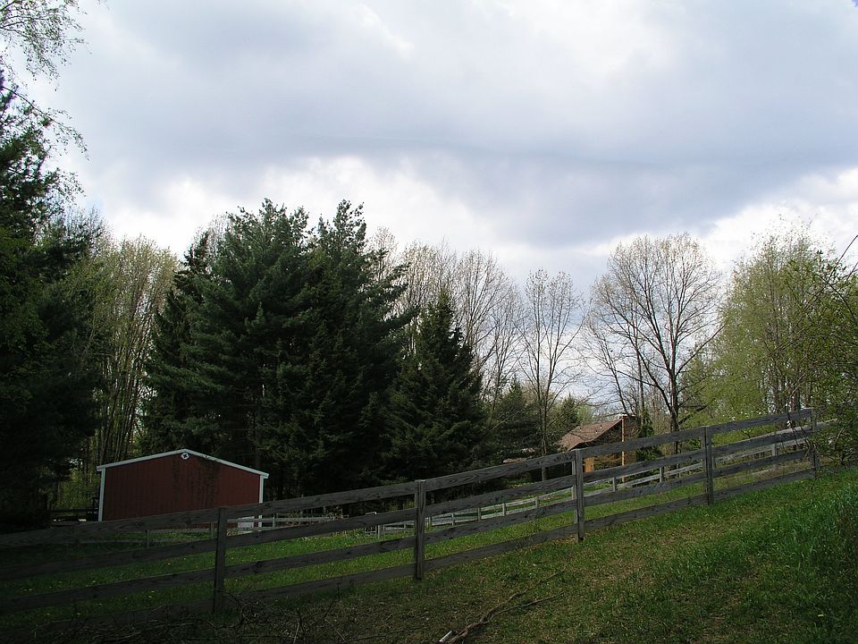 2nd image of 1807 Wilderness Trl