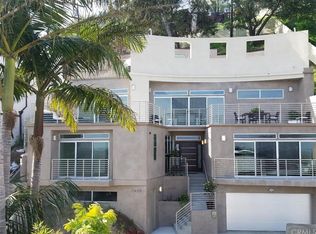 11698 Picturesque Dr, Studio City, CA 91604