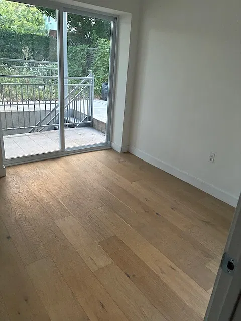 3 bed, 1200 sqft, $3,800 — Photo 1