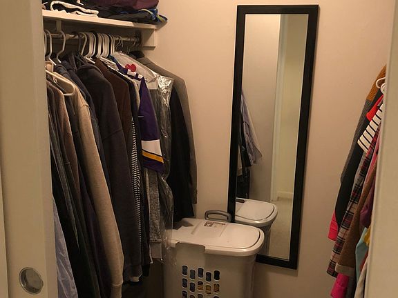 Walk in Closet