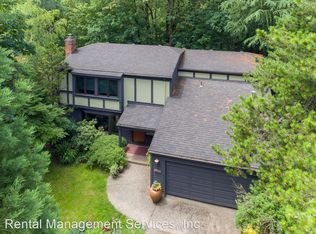 4325 SW 48th Pl, Portland, OR 97221