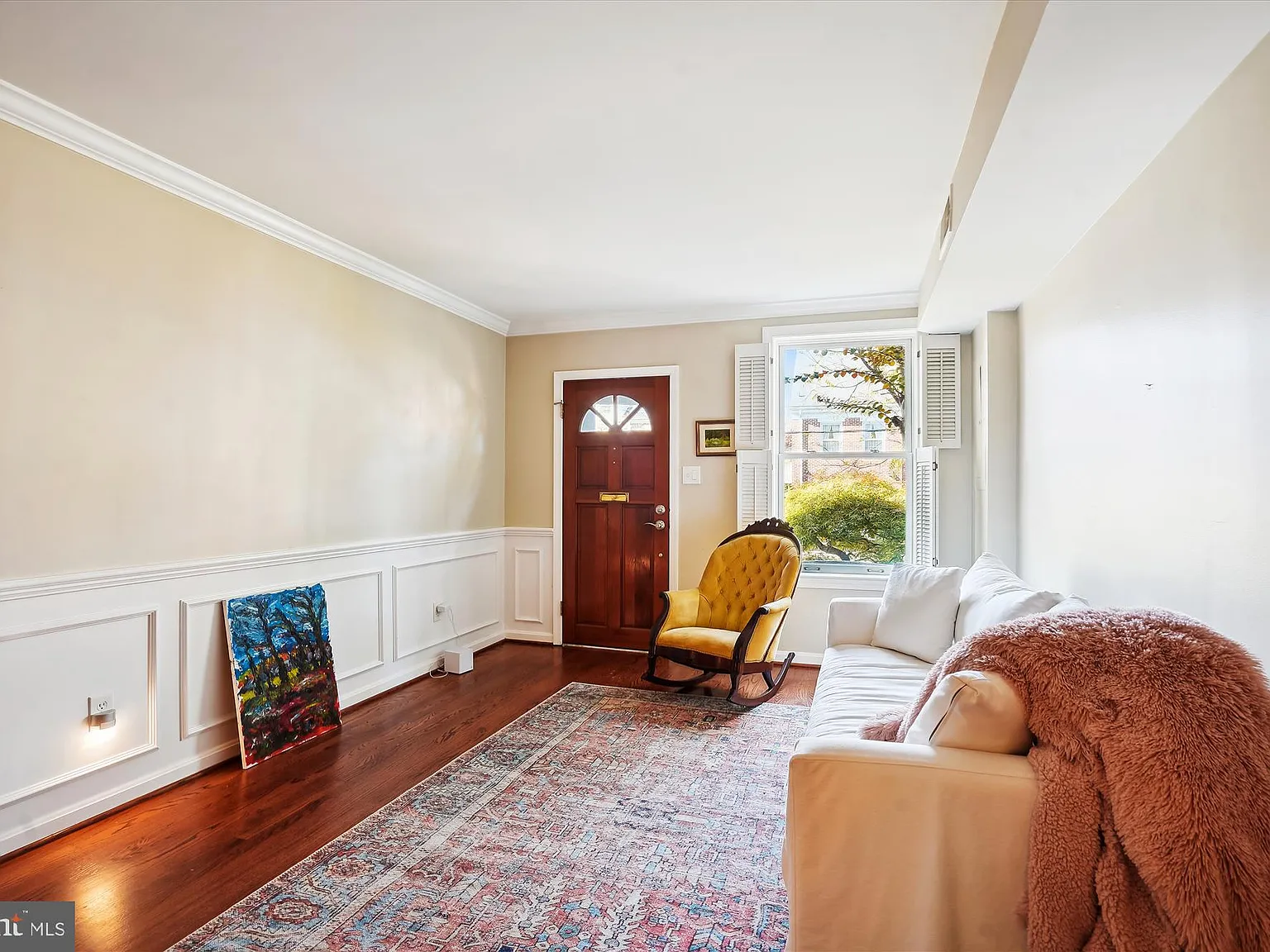 2 bed, 1.5 bath, 1200 sqft, $3,725 — Photo 4