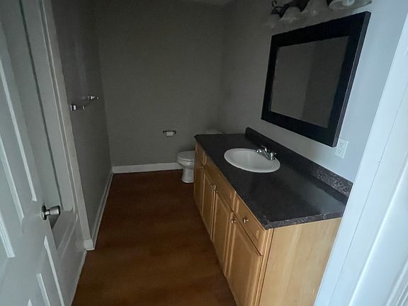 5th image of 615 S Burwell Ave