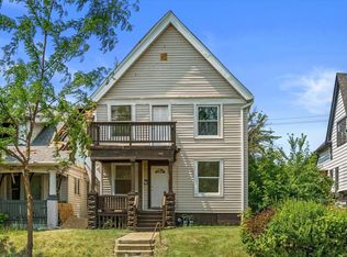 3221 N 20th STREET #3221 A, Milwaukee, WI 53206