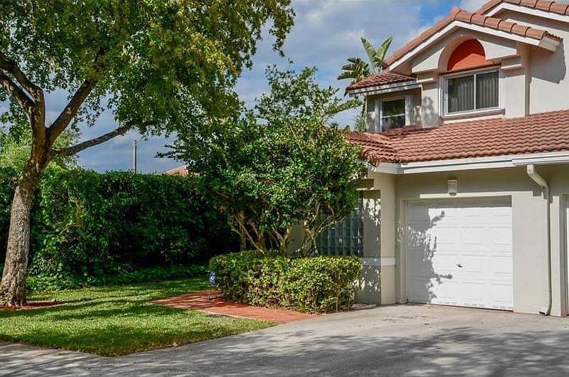 1st image of 7326 Pinewalk Dr S #A7326
