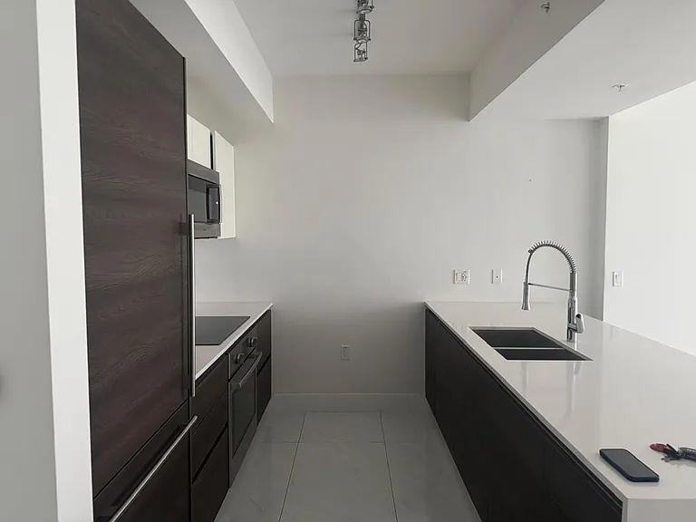 301 Altara Ave #827 — Photo 21