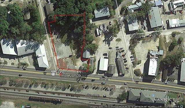 2nd image of 1700 Front St