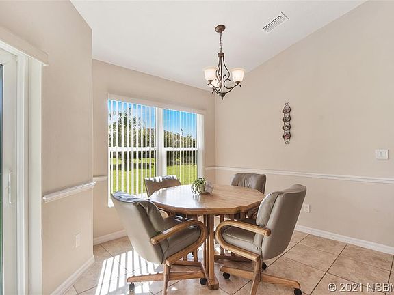 5th image of 533 Campana St
