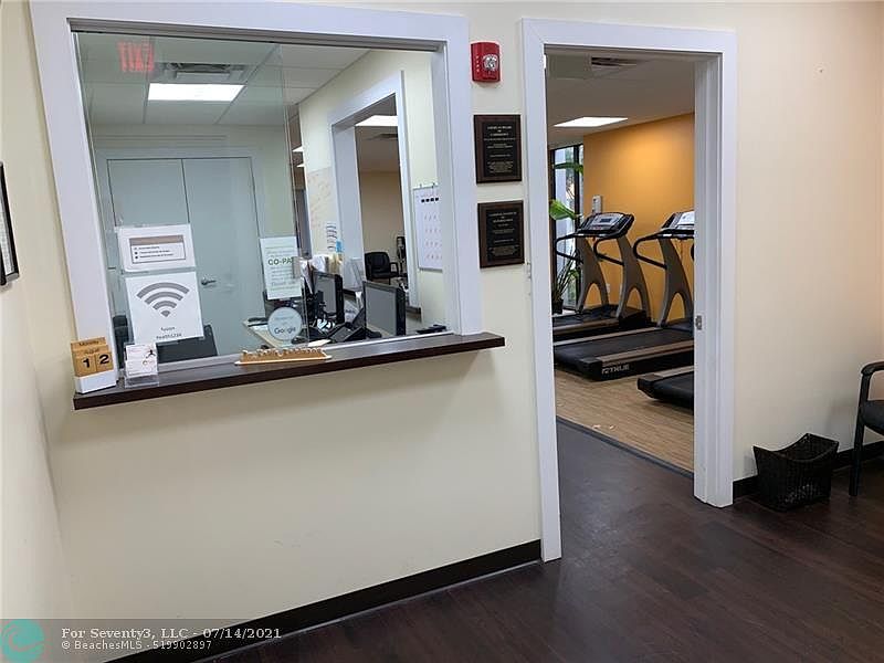 1st image of 1164 E Oakland Park Blvd