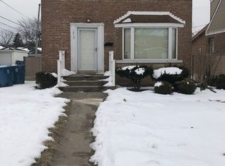1413 Kenilworth Dr, Calumet City, IL