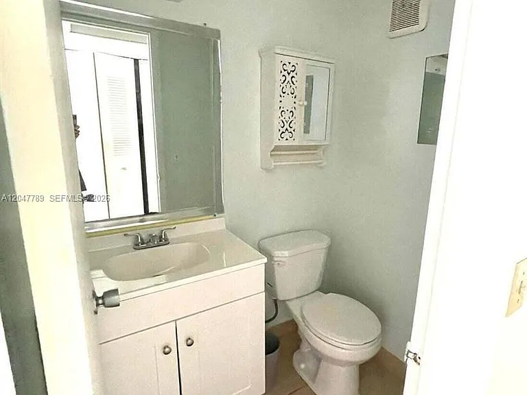 31 Windsor Dr #31-B — Photo 12
