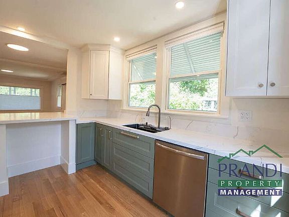 5th image of 1 Belmont Ave