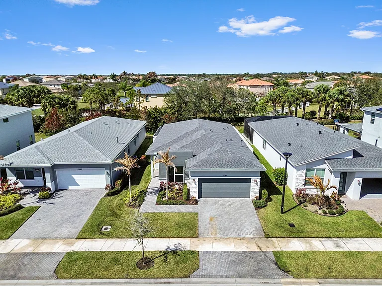 11381 SW Lyra Dr — Photo 24