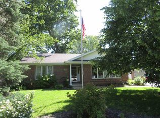 115 Walnut St, Hudson, IA 50643