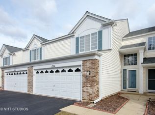 1326 Summersweet Ln, Bartlett, IL