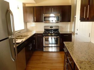 4134 W Addison St APT 2, Chicago, IL 60641