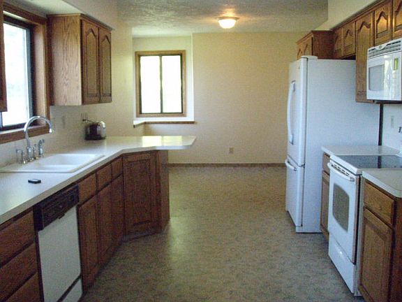 4th image of 2548 Granite Way