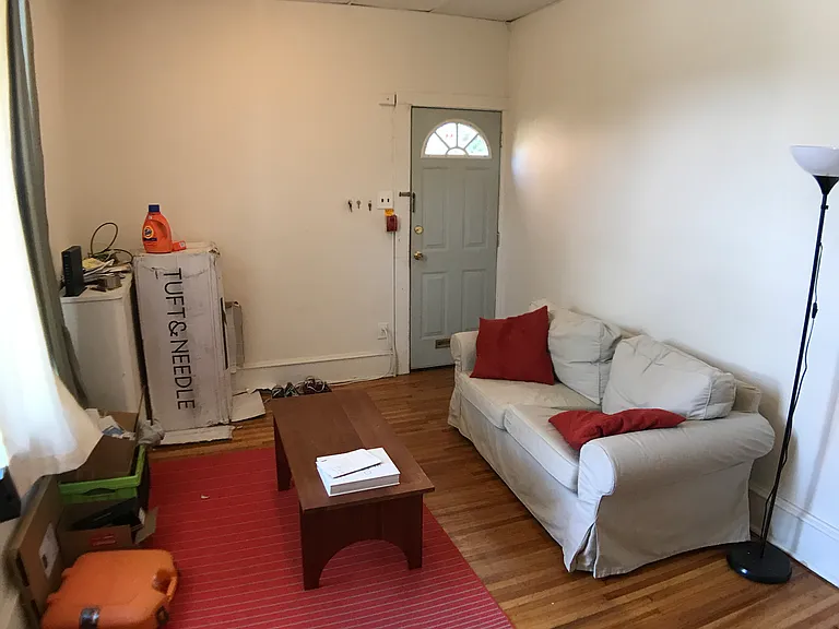 4520-spruce-st-1f-2