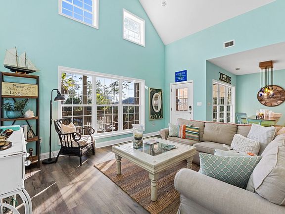 5th image of 129 Cottage Ln