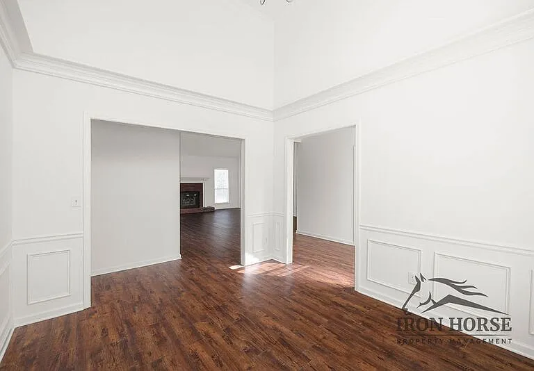 379 Beech Hollow Trl — Photo 7