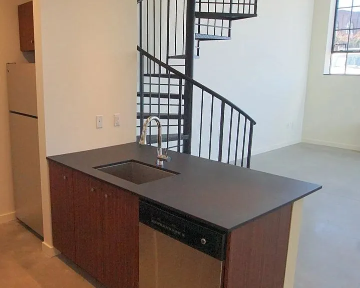 Roebling Lofts — Photo 25