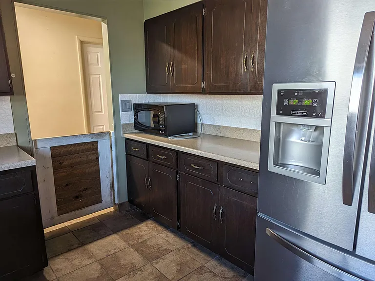 244 N 800 E — Photo 12