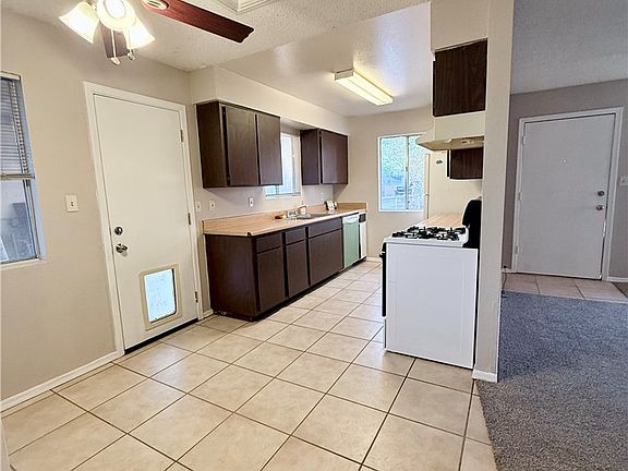 3rd image of 2222 Lucille Avenue