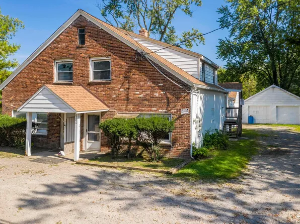 6266 S Dixie Hwy, Erie, MI 48133