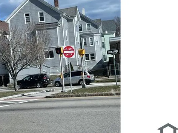 908 Plymouth Ave Rear 3, Fall River, MA 02721