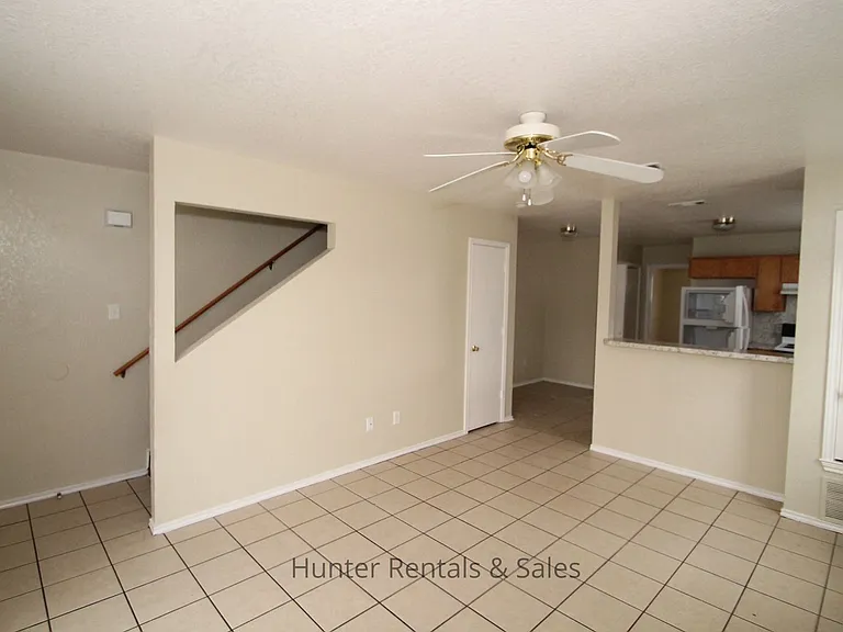 4504D Jeff Scott Dr — Photo 11