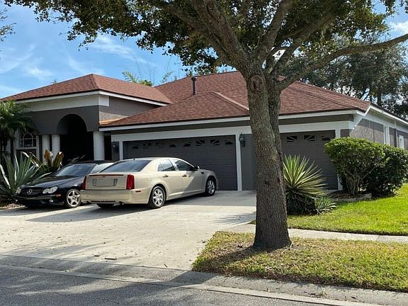 2nd image of 19112 Autumn Woods Ave