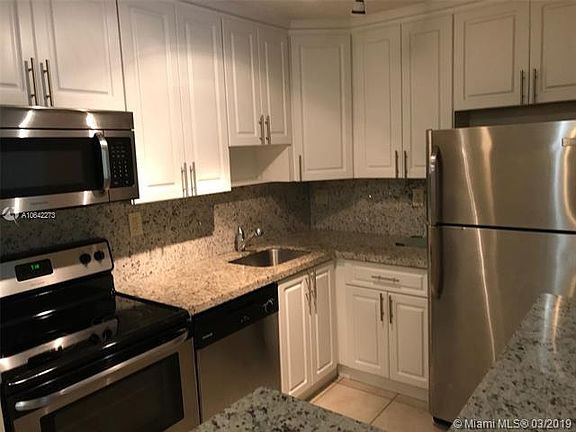 4th image of 7115 NW 179th St APT 205