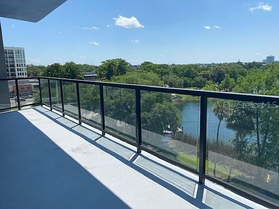 5th image of 221G NE Ivanhoe Blvd