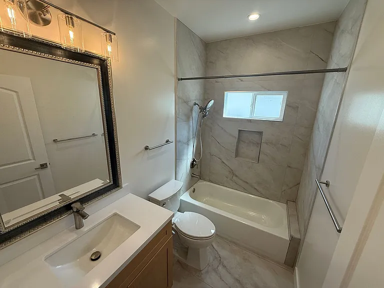 10959 Collins St — Photo 9