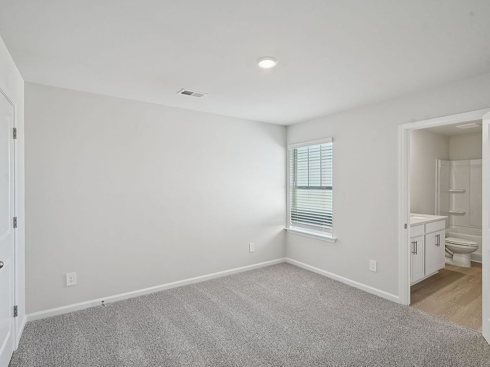 The Jewel floorplan with the Divine White interior package.