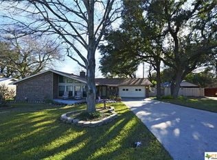 7267 Woodlake Cir, Belton, TX 76513