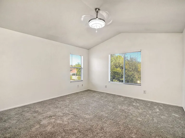 504 Peach Way #1 — Photo 23