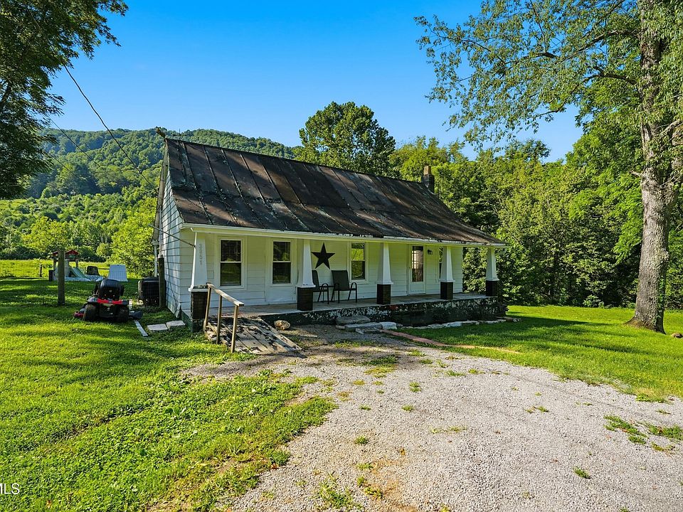 1st image of 3851 Middle Wallens Creek Rd